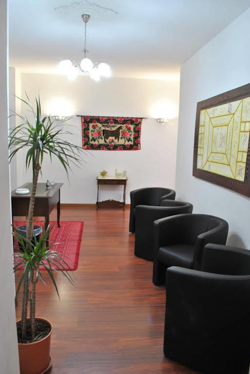 Lewisrooms Domo Cagliari Luaran gambar